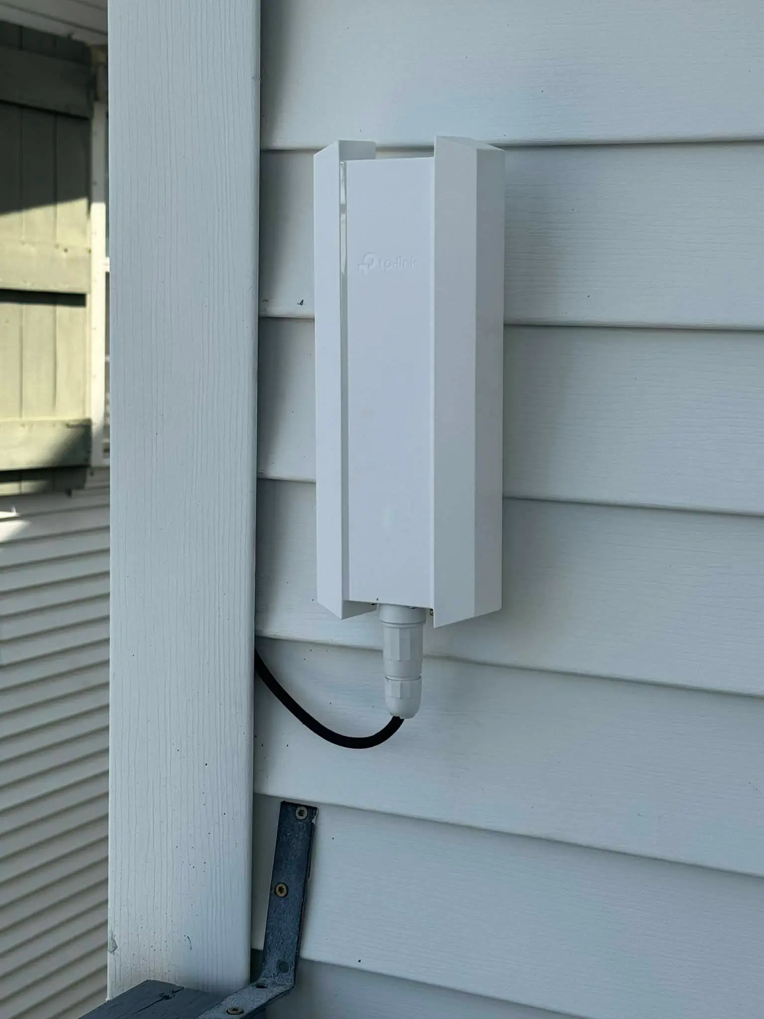 Whole-home speaker, screen, or rack on the Westbank: daylight tall photo, even light across the frame.